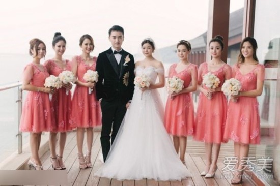 柳岩林心如 最美伴娘团发型PK你更喜欢哪一款