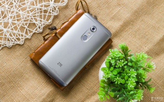 万万没想到 iPhone7竟抄这些国产机