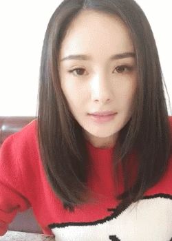 刘亦菲素颜直播 与浓妆艳抹的网红就是不一样