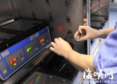 解冻13年前胚胎 福州五旬女顺利怀孕