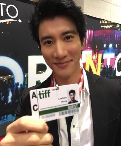 王力宏回应招妓传闻:不是真的 也不太值得提