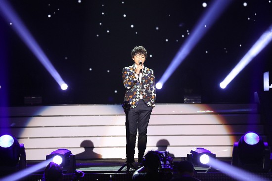 吴亦凡华少等群星共赏月 剑侠世界浪漫之夜群