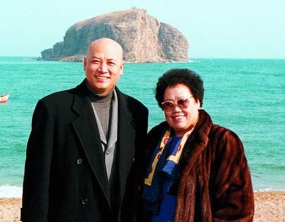 但她的老公,大家总该知道,就是86版《西游记》中唐僧扮演者之一迟重瑞
