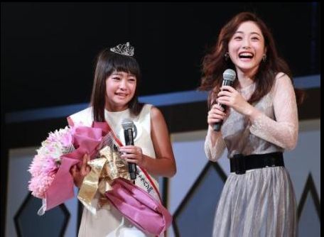 日本12岁小学生获艺人选秀大赛冠军 被称小石