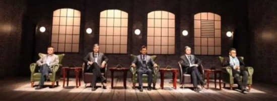 吳世春與胡海泉、盛希泰等多位投資圈大佬合影
