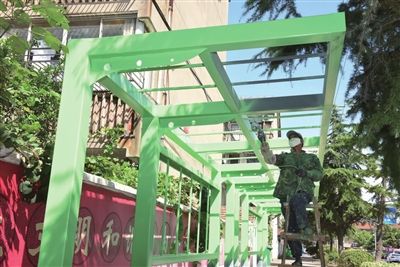 南通海门城区公共自行车二期工程车棚安装完毕