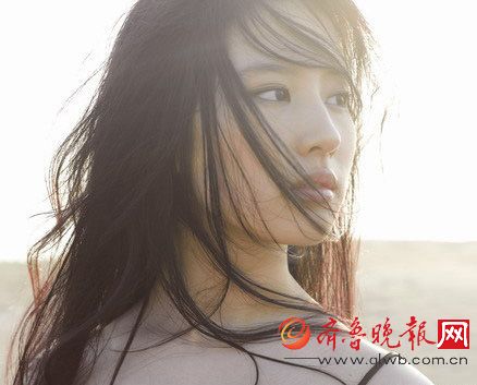 郑爽刘诗诗杨幂刘亦菲小花旦家境PK谁家最好