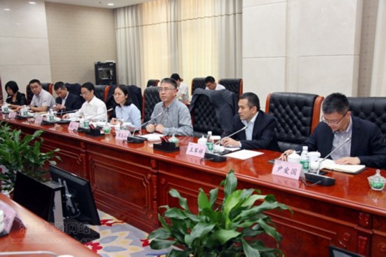 海螺集团总经理任勇会见华润水泥董事局主席周