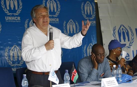 下任联合国秘书长古特雷斯:精通四种语言