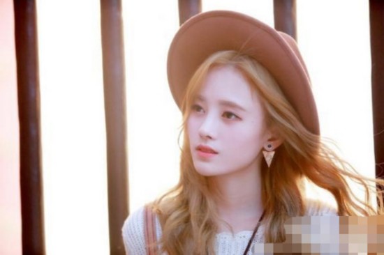 四千年美女鞠婧祎旧照曝光路人一个 如今却美