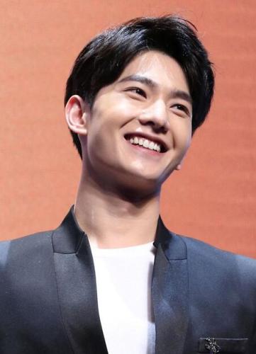 盘点微微一笑很倾城的男星 鹿?杨洋李易峰胡歌