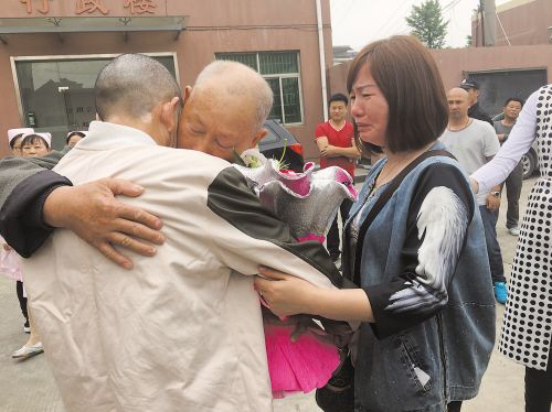 寻找回家路--浙江温岭公安探索寻亲新模式