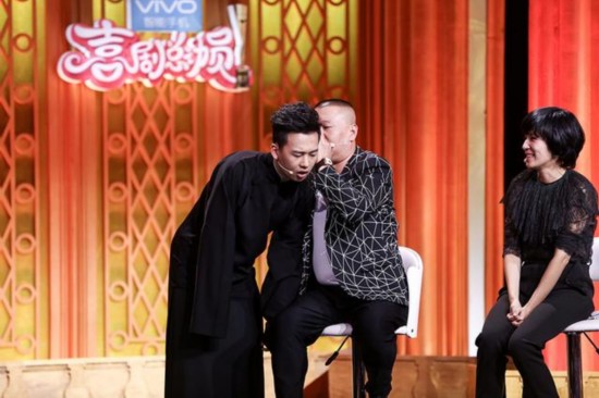 欧阳隆基 与郭麒麟比拼才艺现场大秀B-BOX舞