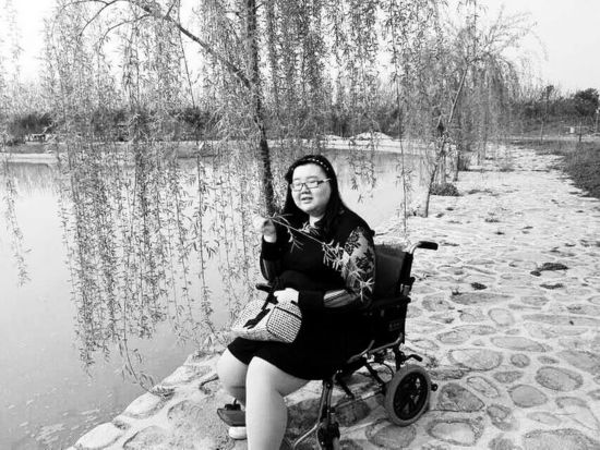 西安22岁残疾女大学生:用快乐烘焙美好生活