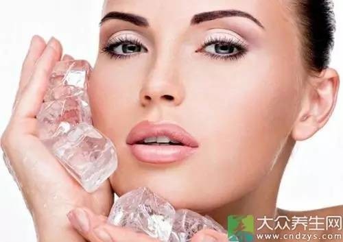 收缩毛孔方法 精致肌肤这样养出来