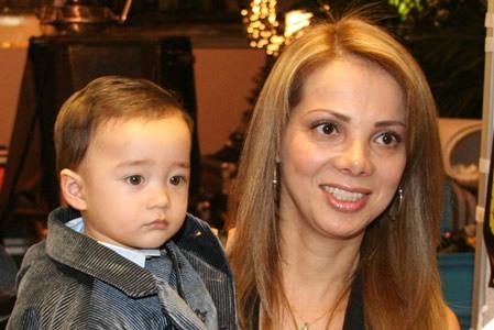 还记得《宝贝计划》的小主角? 破金像奖记录