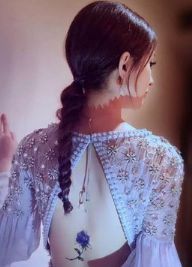 赵丽颖纹身秘密 紫色花朵纹身寓意什么 《胭脂