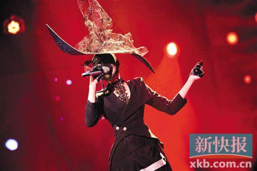 蒙面唱将周日播 准妈妈Ella又来猜猜猜了[图