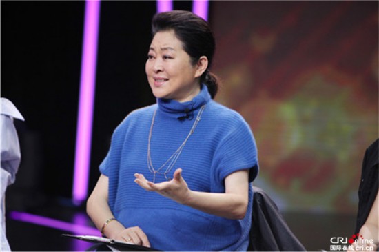 《一年级》倪萍化身段子手点评陈建斌:走到哪