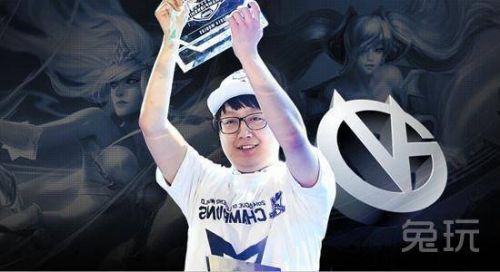 LOL史上最强的五个人有谁?他竟然能和faker抢