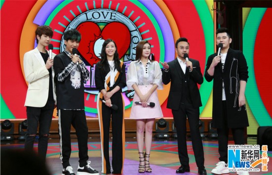 秦岚《天天》寻真爱 李小璐刘芸闺蜜团把关--人