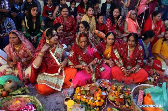 NEPAL-KATHMANDU-CHHATH FESTIVAL