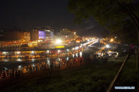 NEPAL-KATHMANDU-CHHATH FESTIVAL