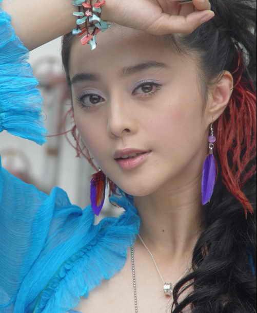 古装剧长卷发女星 刘诗诗古力娜扎谁最美?