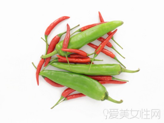 手脚冰凉怎么调理泡脚按摩加饮食