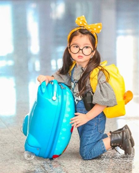 阿拉蕾是谁的女儿?揭阿拉蕾亲生父亲真实身份