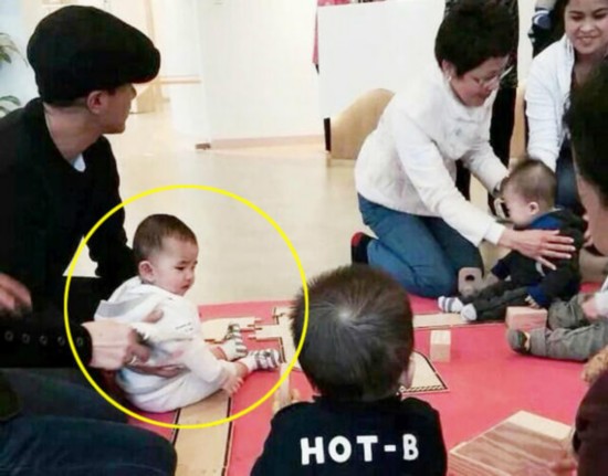 杨幂否认丈夫出轨却冷脸 刘恺威王鸥出轨将曝