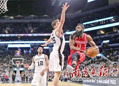 哈登首秀12分火箭胜马刺，哈登离队后火箭险胜马刺？