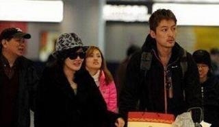 胡歌微博发长文感恩粉丝 悼念身亡助理张冕