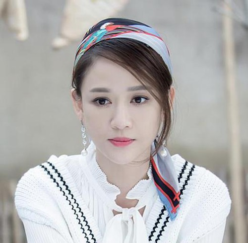 37岁陈乔恩被封剩女 王凯护花:因要求更高