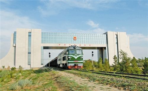 二连浩特国门_二连浩特国门_二连浩特市国门界碑-移动