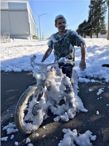 ·Jĭ܇c˶մMɫݡ