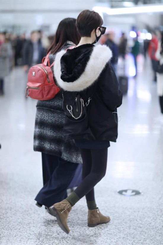 CHLOE FAYEӥ] 鯻wD