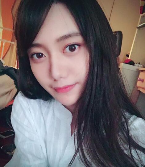 美女老总白芷晴_白芷图片(2)