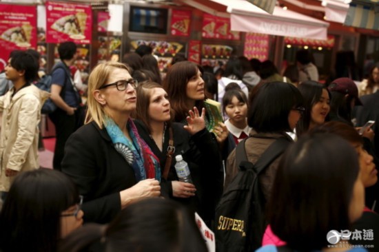 今年1至10月访日外国游客达2011万人次