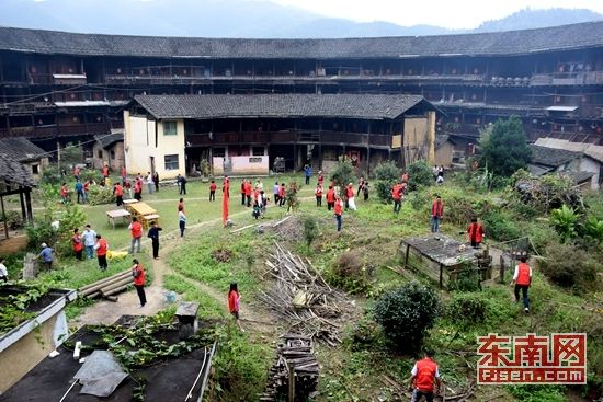 乍洋乡的水碓村有多少人口_新阳镇碗厂村水碓(2)