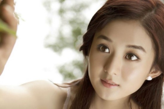 赵丽颖变身副总裁 盘点又美又会赚钱的女星:林