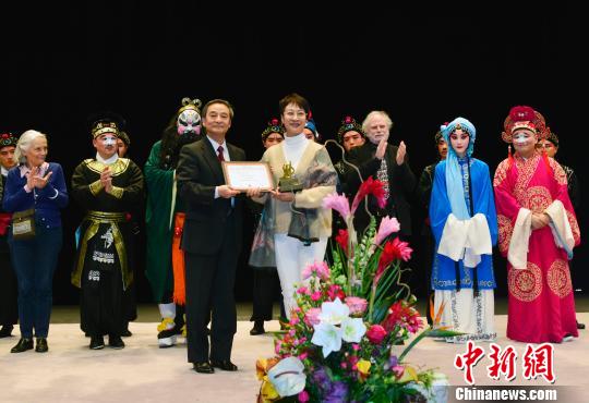 第七届巴黎中国传统戏曲节闭幕