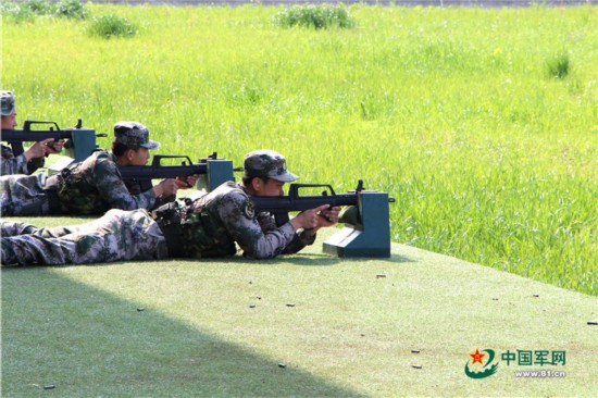 独家记忆|军校生的新训考核是啥滋味(组图)