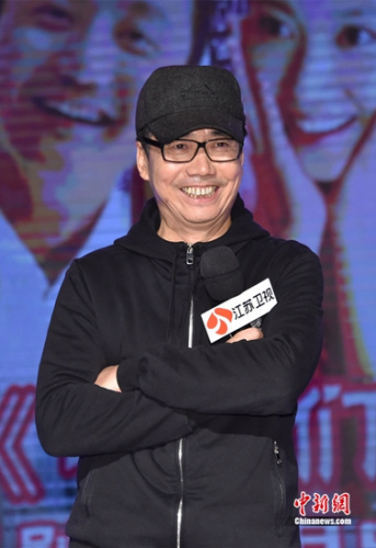 范明自曝曾背着妻子给父亲寄钱:她知道后很感