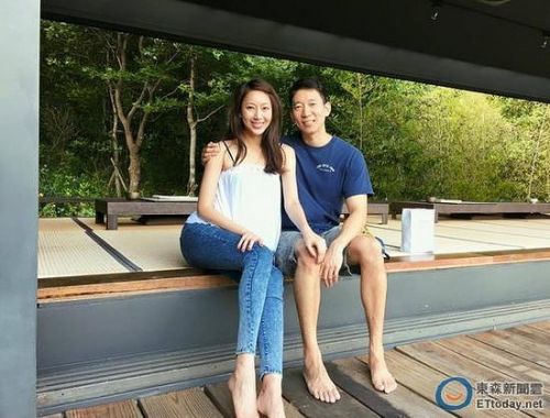 隋棠怀孕穿紧身裙!晒出7月孕肚身材惊人