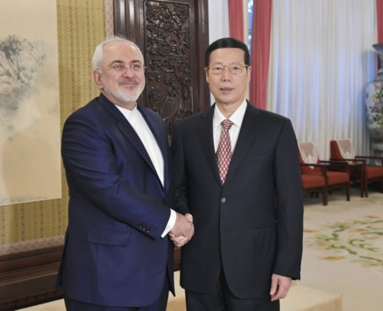 12月5日，中共中央政治局常委、国务院副总理张高丽在北京中南海紫光阁会见伊朗外长扎里夫。