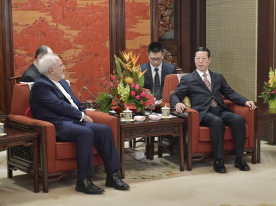 12月5日，中共中央政治局常委、国务院副总理张高丽在北京中南海紫光阁会见伊朗外长扎里夫。