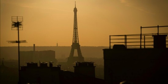 巴黎连续数日遭遇空气污染 继续实施单双号限
