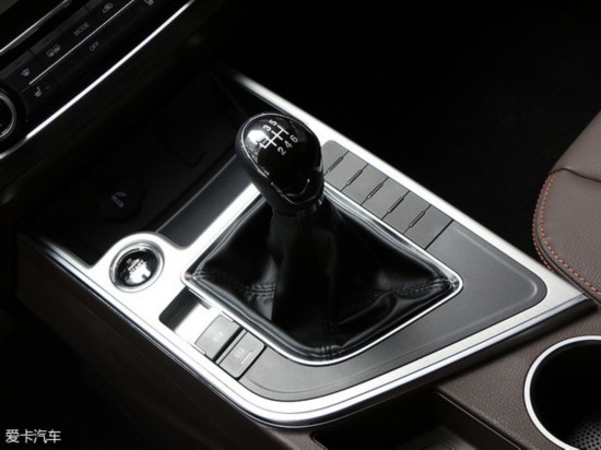 ����X5