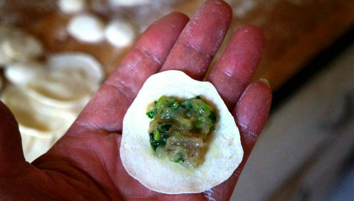 水仙包饺子给孙子吃中毒后求赔偿 网友:警察为